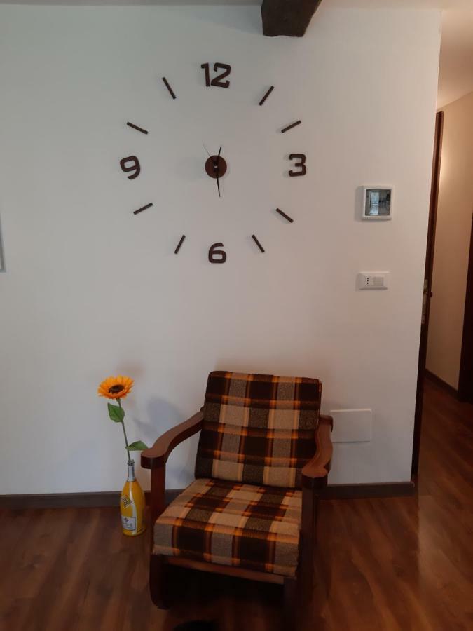 Ca' Virasolelh Hotel Macra ภายนอก รูปภาพ